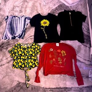 Set of womens xs tops